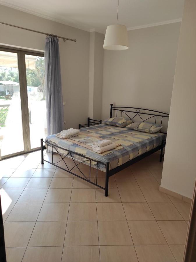 Moiras * Lefkada City